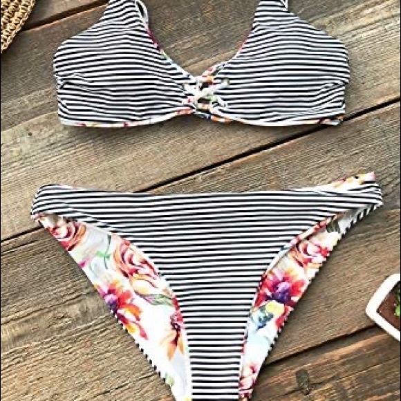Cupshe reversible bikini - Picture 4 of 4